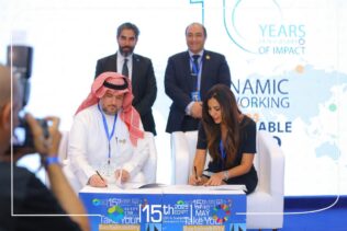 بروتوكول تعاون بين Sustainability Hub وجمعية محترفي الاستدامة