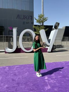 ليندا الفيصل 